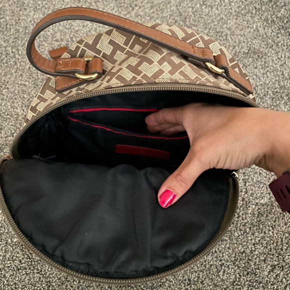 TOMMY HILFIGER BACKPACK - Picture 5 of 11